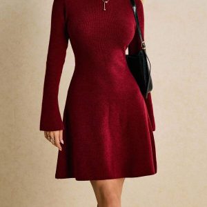 Vestido Suéter Rojo Burdeos Cuello Alto con Lazo